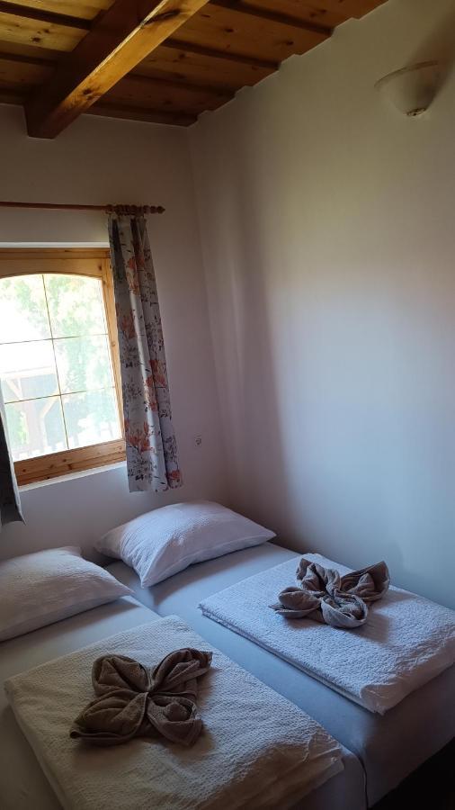 Vica Apartman Balatonberény Buitenkant foto